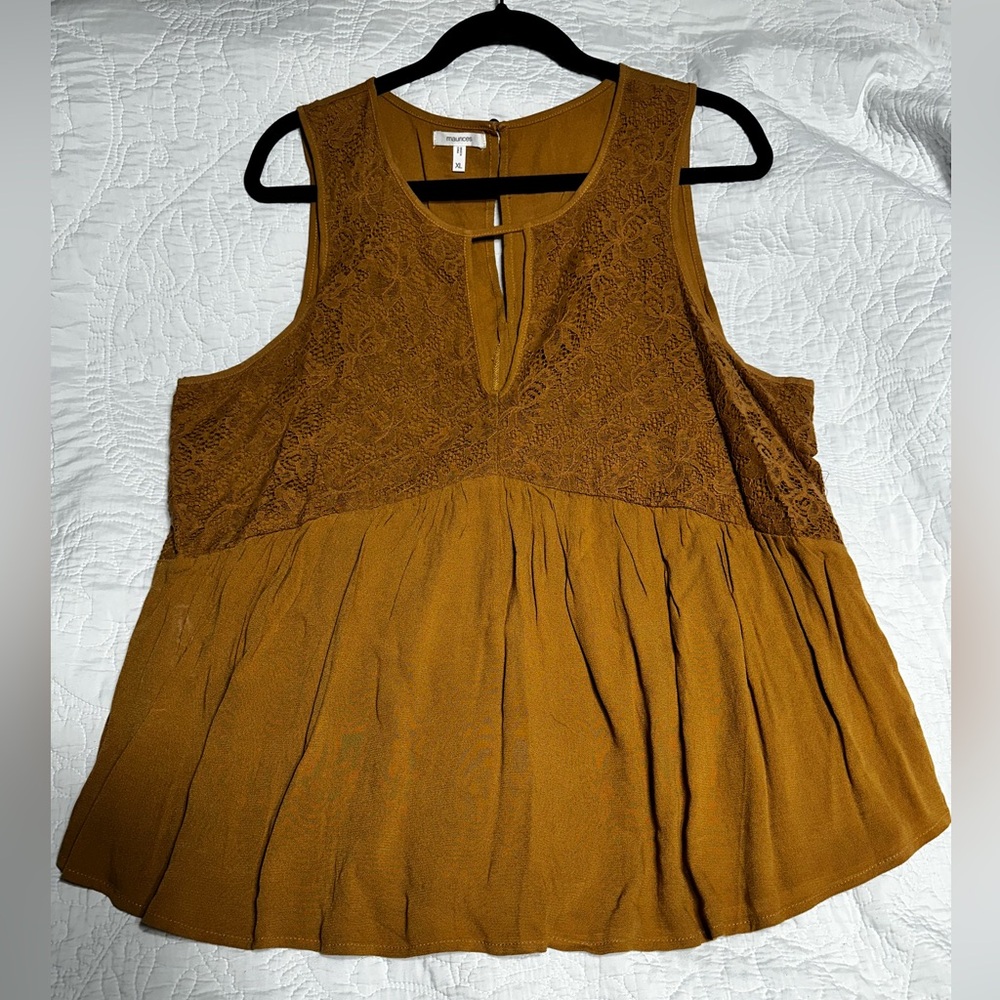 XL Maurices caramel colored top lace overlay bodice split neck flowy bottom